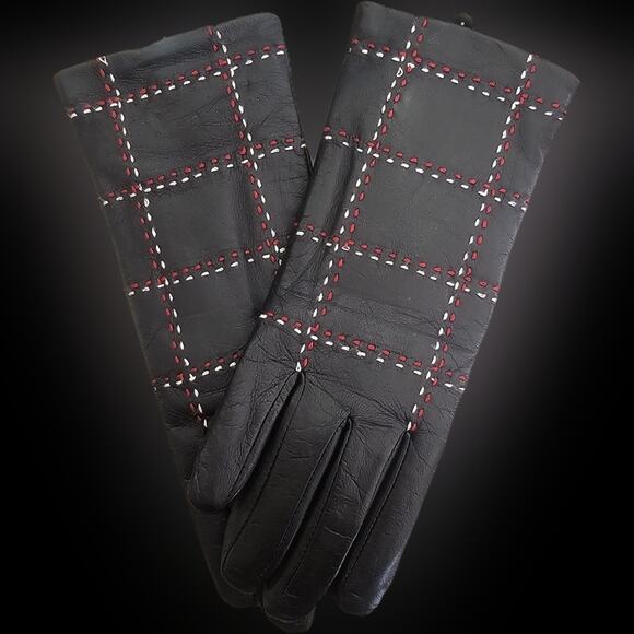 NWT Touchscreen Charter Club Black Lambs Leather Gloves with Stitching Detail - Picture 1 of 12